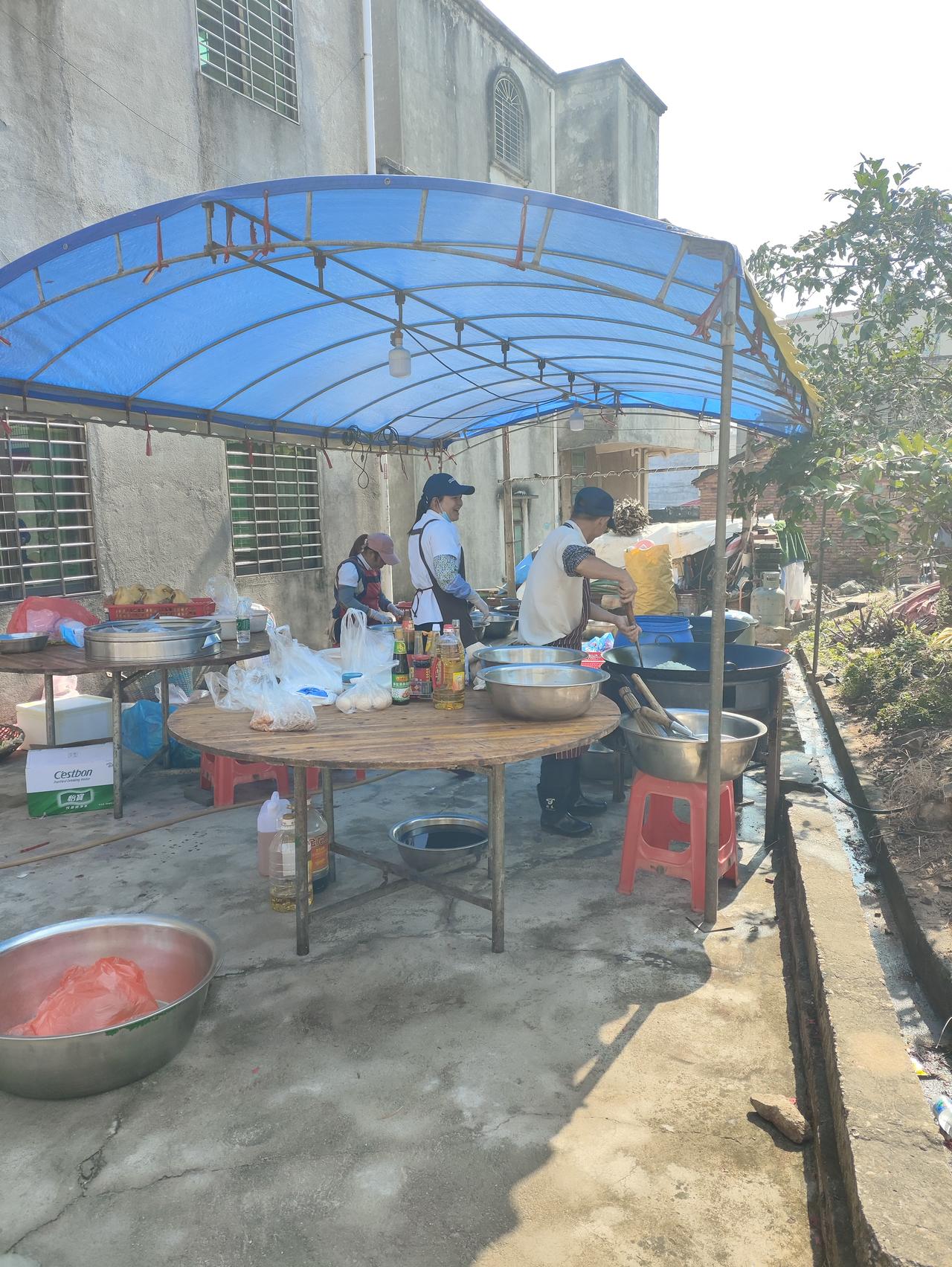 年例的正确过法，必须认真隆重正式。猜猜是哪里呢
老家的年例 
南方年例