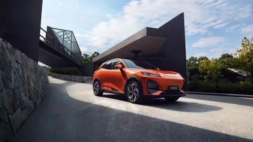 全新深蓝S07华为激光版上市，官方指导价16.49 - 17.49万元，限时优惠