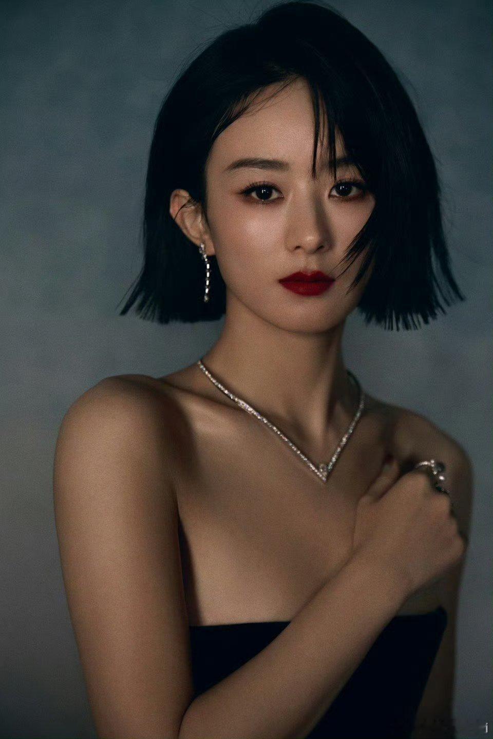 想念在红毯上大杀四方的赵丽颖，好久没见颖宝走红毯了 