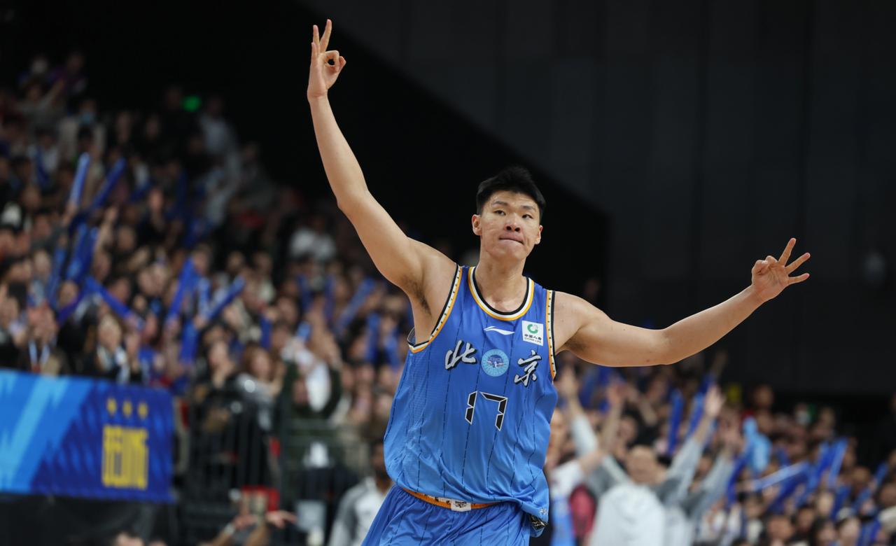 同曦队真的能够一雪前耻？他们真的能够客场掀翻北京这支强队？就在上一场遭遇战，当同