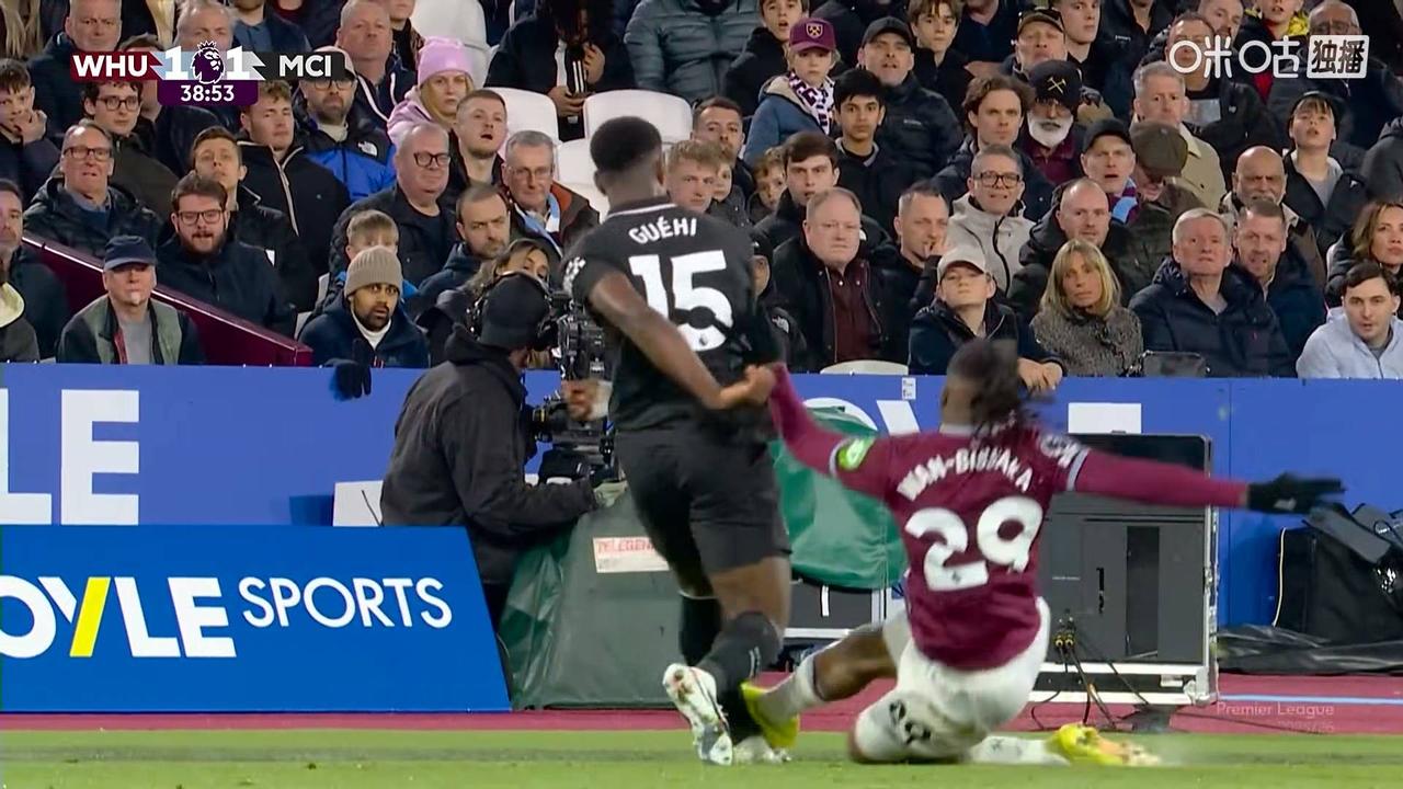 虽然不想吐槽，但还是忍不住要吐槽一下，现在英足总太纵容其他球队对曼城上身体了，也