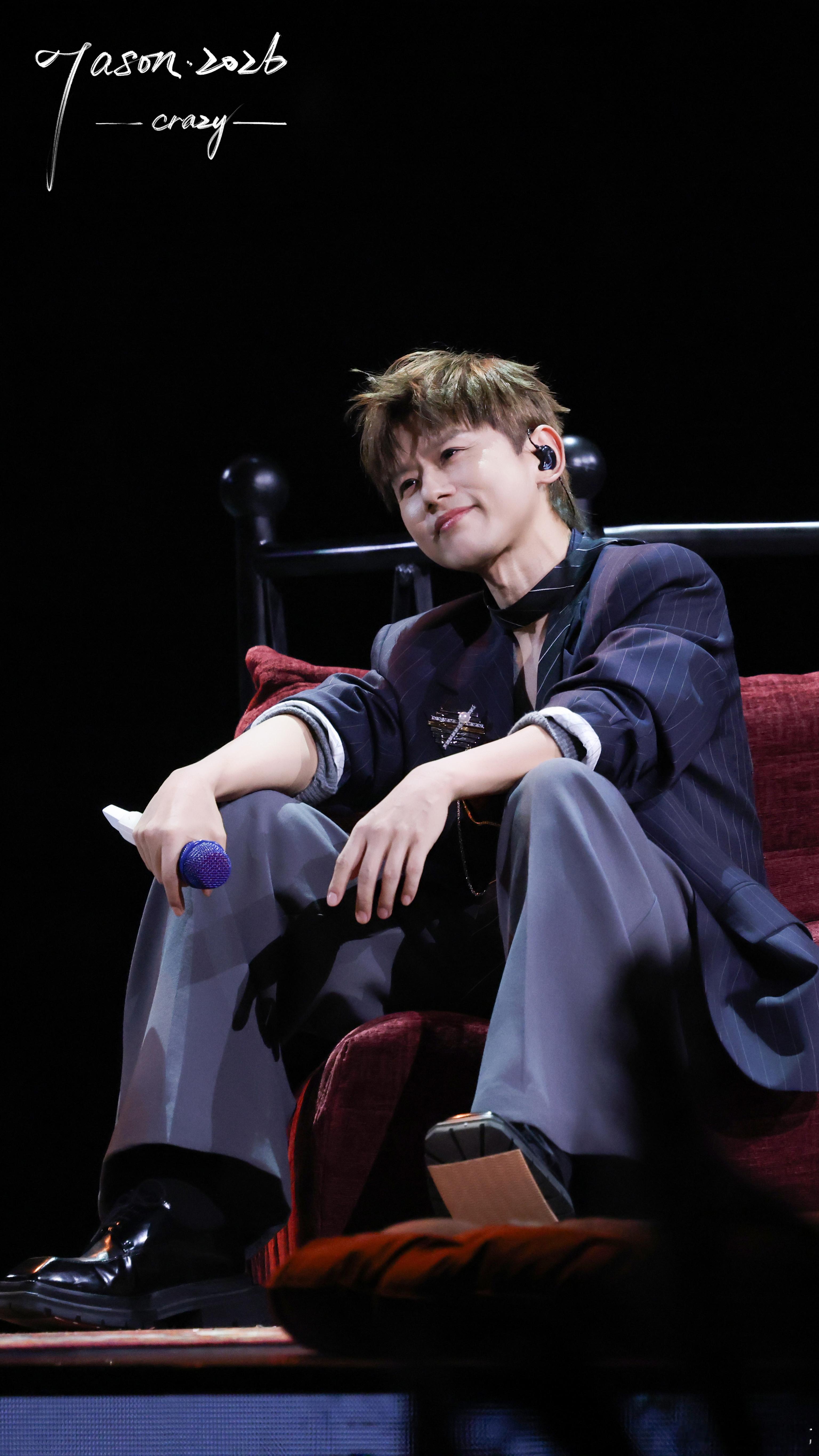 张杰张杰写给粉丝的信张杰成都演唱会看完张杰写给粉丝的信哭麻了，心里的星星永远闪耀