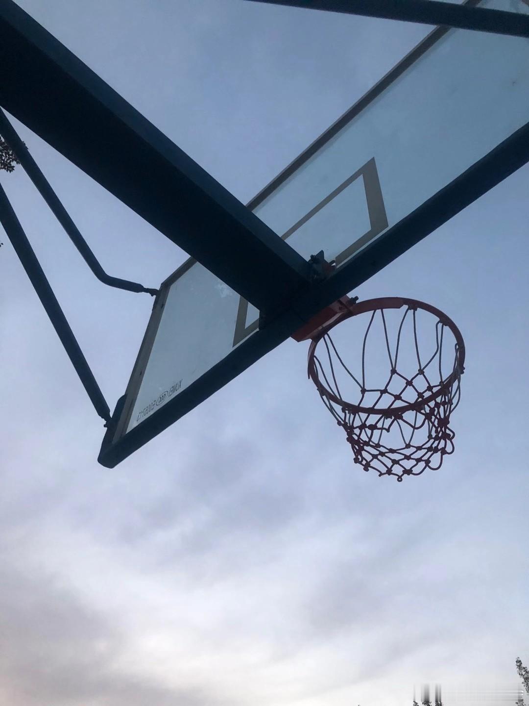 除了玩手机还有这么多低成本爱好刷手机时间长了，会感觉时间流逝的很快。有时候真得出