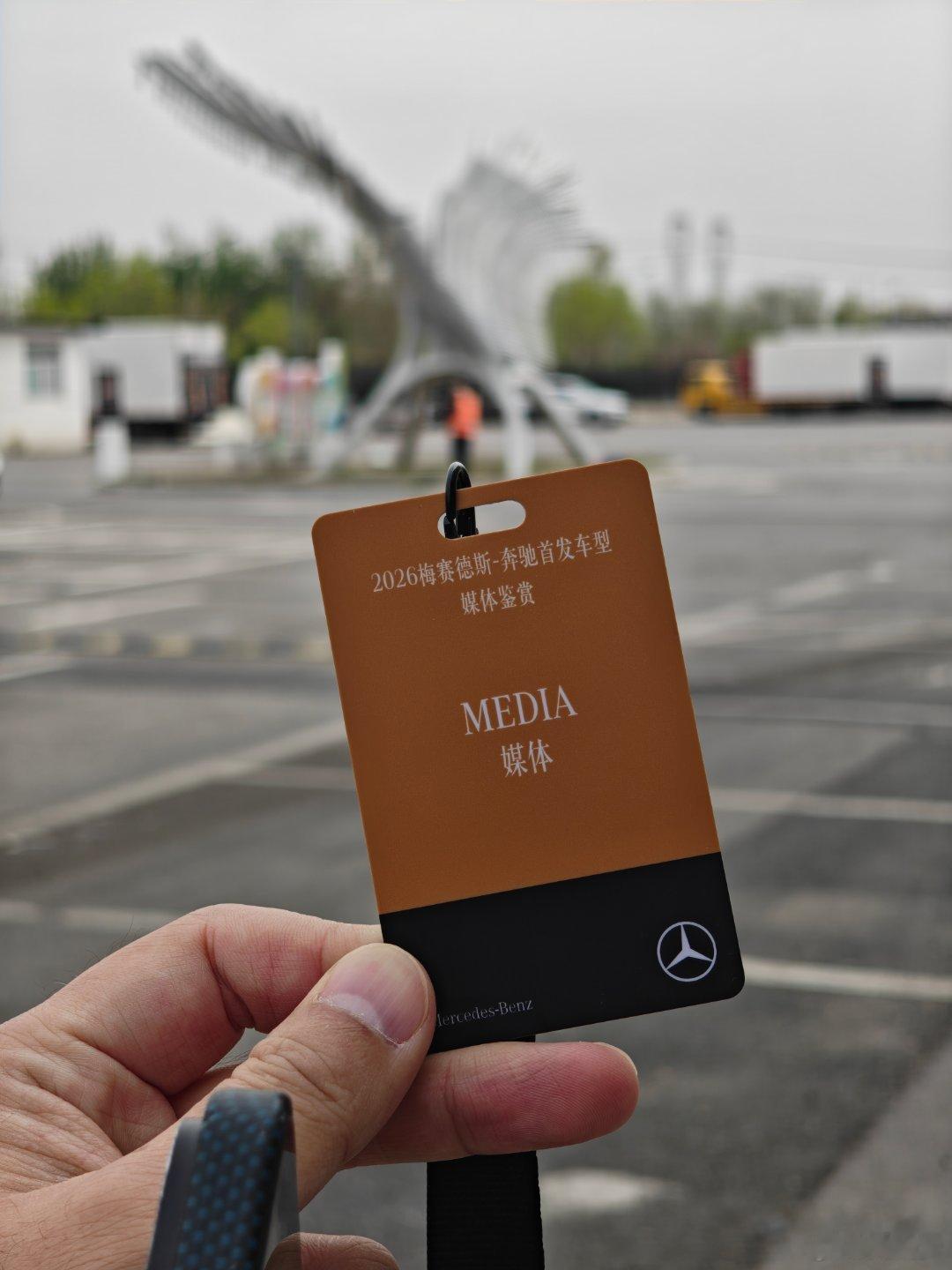 一个地方，一眼扫过去六个品牌在这儿要是效率高一些是不是一天拍完7台车大v聊车