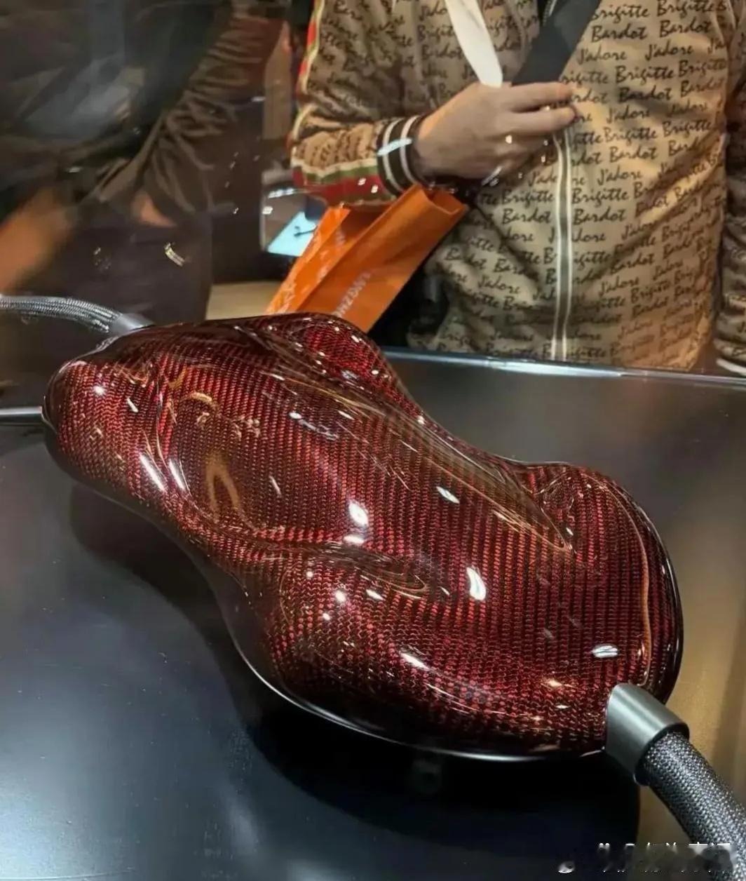 据说这根线要78万 