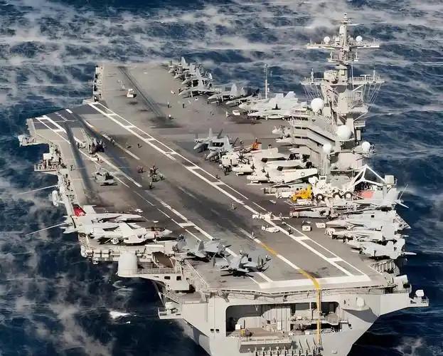 布什号航母杀气腾腾奔赴中东，却绕着红海走了3500海里的冤枉路，宁愿绕行好望角增