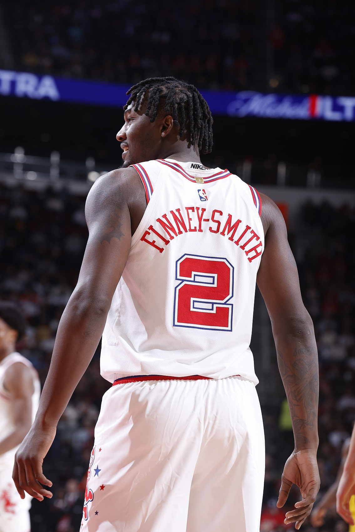 自芬尼·史密斯复出后，火箭豪取四连胜！ 火箭vs篮网