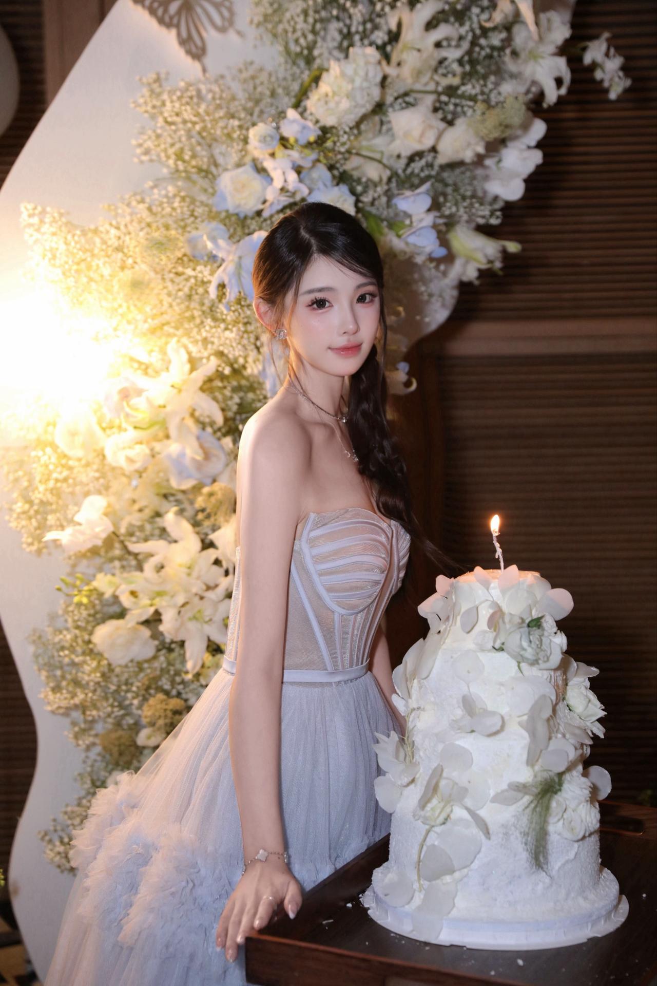 生日快乐 生日穿搭