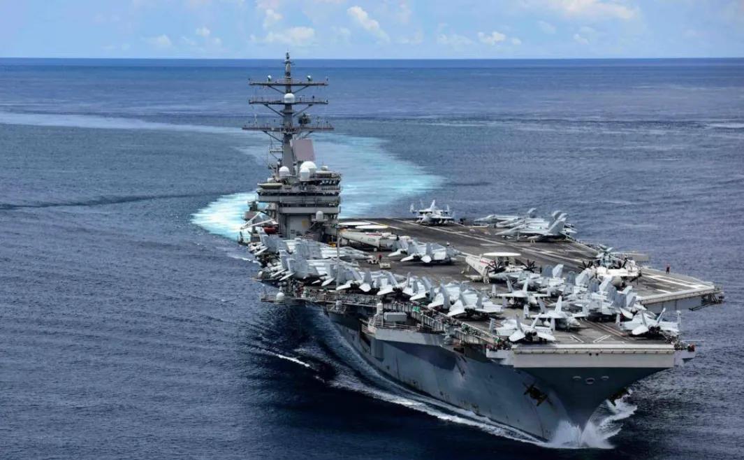 美集结6艘航母让我们看清两国军力存在巨大差距。美国可一次集结6艘10万吨级航母战