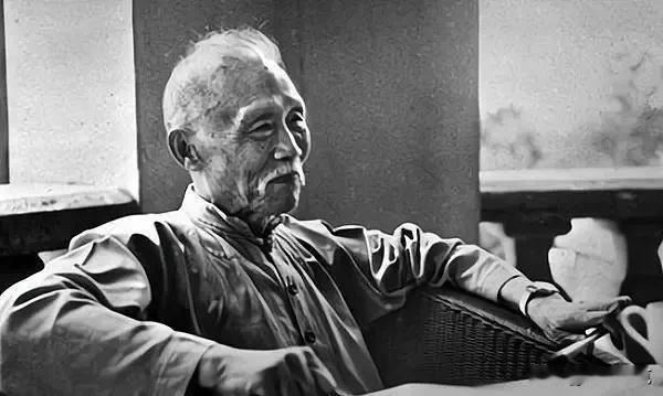 徐特立（1877年2月1日—1968年11月28日），湖南善化（今长沙县江背镇）