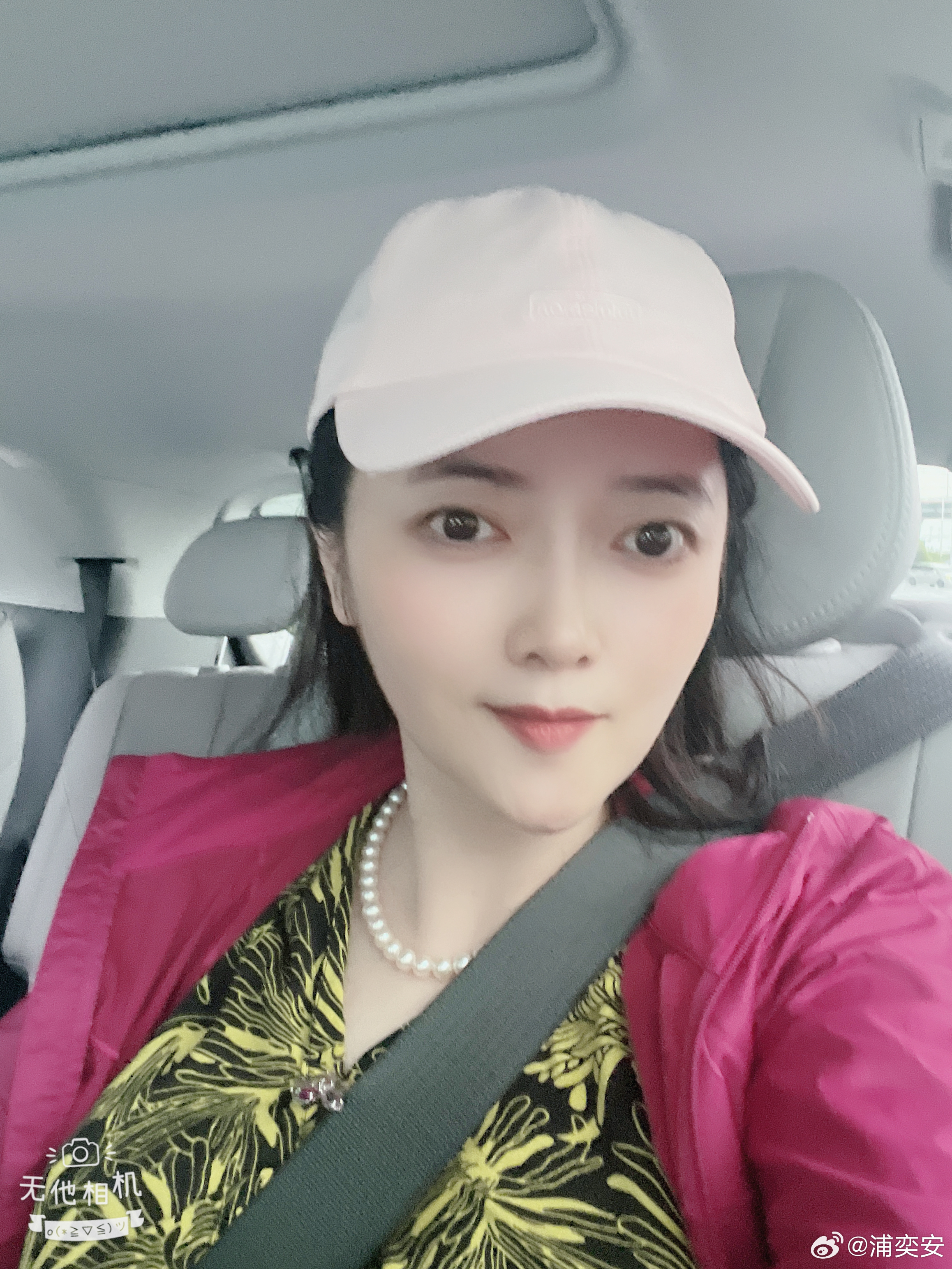 展，是这次来深圳的第一眼变化，延续了前几天在京民盟组织活动的华侨情愫。期待满眼春