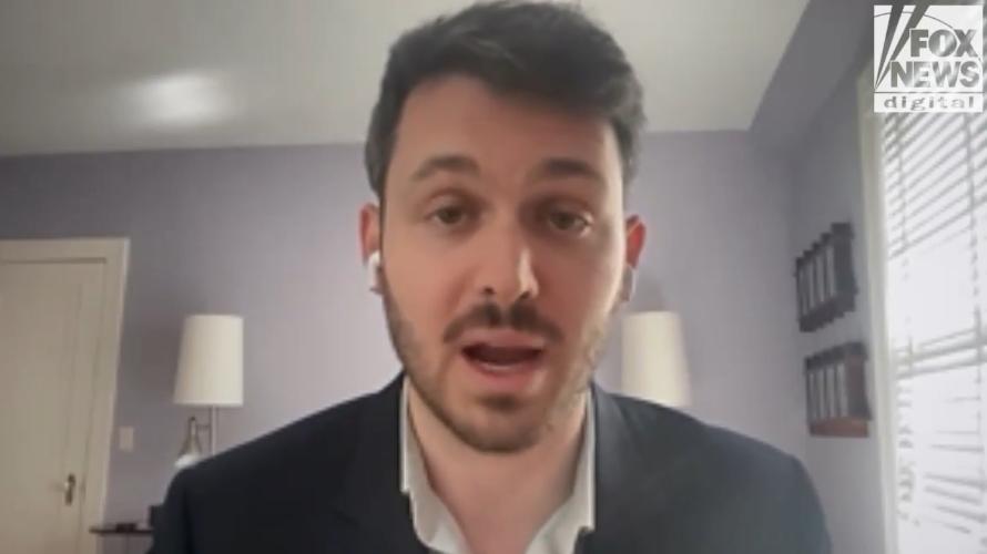 美方又瞎吹：中方没开一枪，美国老人退不了休？

最近霍尔木兹海峡闹得慌，油价涨得