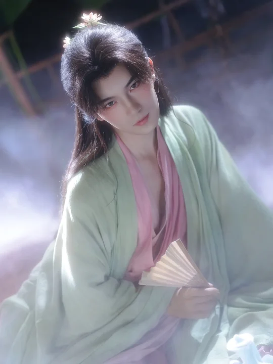 那柔弱不能自理的外室