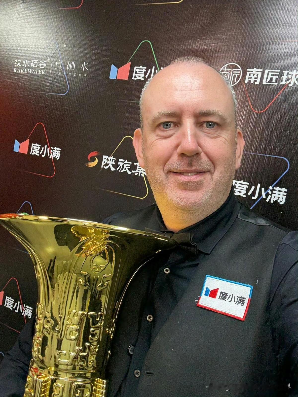 斯诺克西安大奖赛结束后，整个格局发生了巨大变化，首先是世界排名方面：
1、贾德·