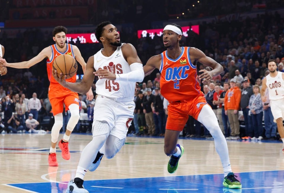 #NBA# 北京时间11月9日，NBA常规赛继续进行，雷霆以128-120击败骑
