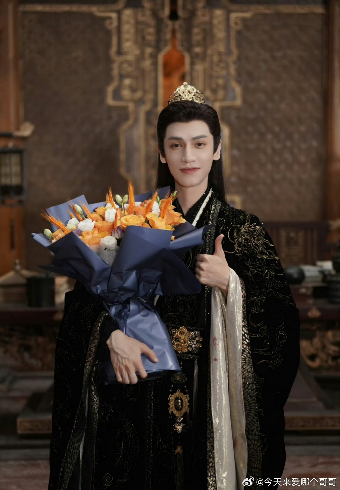 罗云熙《魅影神捕》杀青大吉🎉 ​​​