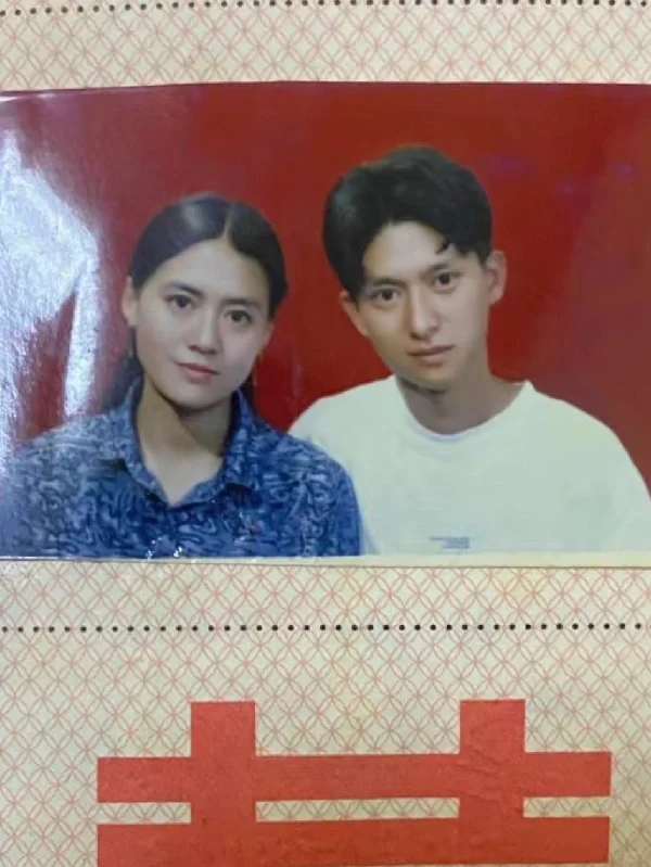 左滑 看看一家人共用一张脸