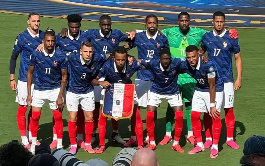 世界杯48强中双重国籍球员人数超过一半的国家队：

1、库拉索🇨🇼：96.2