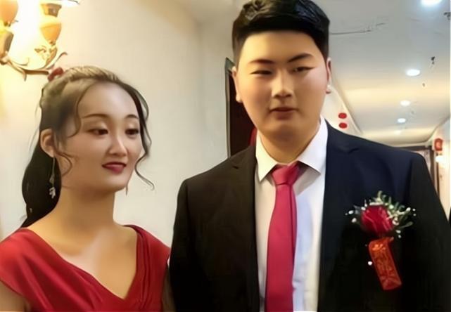 人活到一定岁数才明白，真正的释怀从来不是咬牙记恨，而是提起过往时心里毫无波澜。