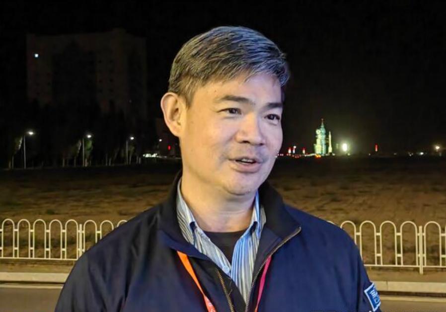 大陆发射神舟23飞船，台湾地区代表获邀参观，希望能登上天宫空间站。

5月24日
