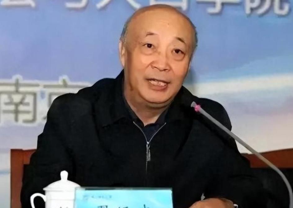打脸了？2015年，二胎政策推出，权威专家翟振武教授曾掷地表示一旦开放二胎，未来