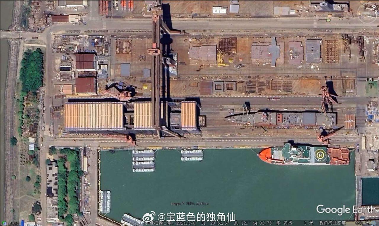 或许是鳖版强化型PLH也说不定 ​​​