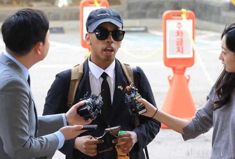 猥亵“慰安妇少女像”引众怒！美国争议主播在韩国被判刑并当庭羁押海外新鲜事 因多次