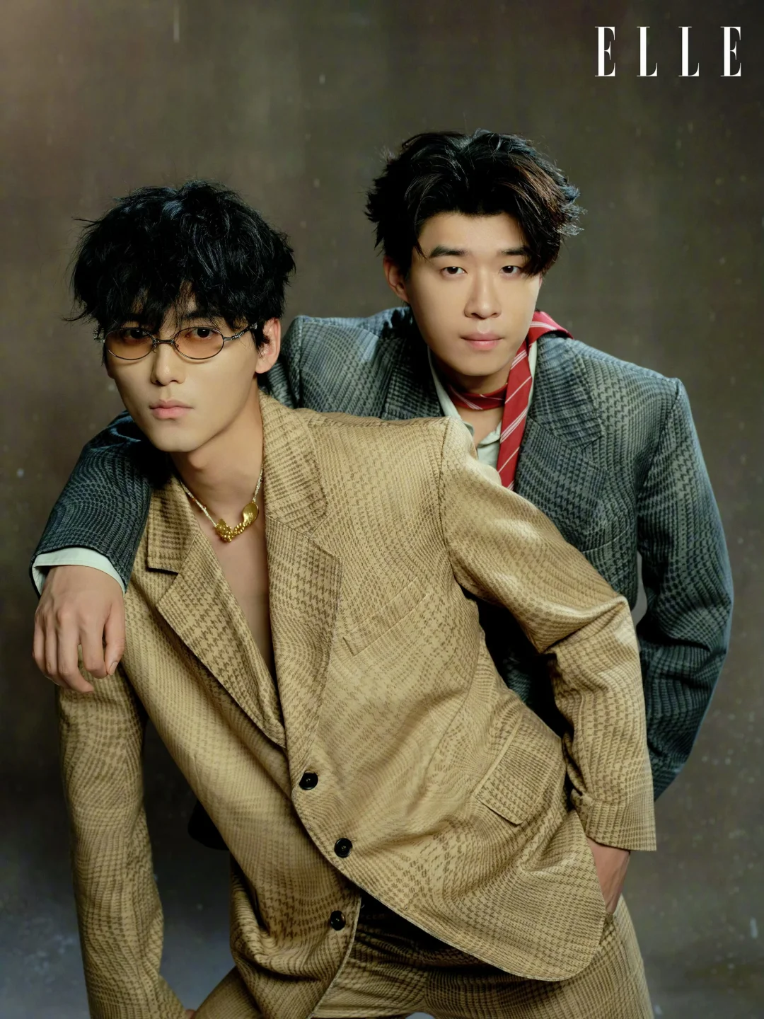 张呈&雷淞然 ✖️ ELLE喜人巡演幕后大片