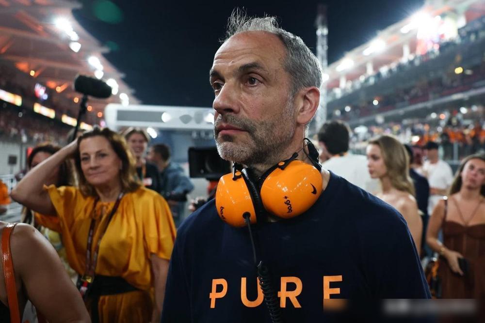 诺里斯父亲：没人会记得维斯塔潘是亚军。可能他脑子短路忘记了维斯塔潘已是F1四届世