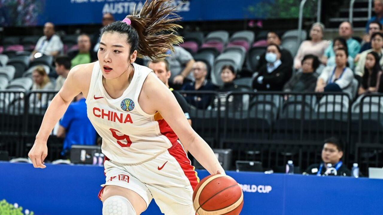 你根本不知道李梦的身体条件有多夸张。

（阅读前请点个赞，点个关注，主页有更多你