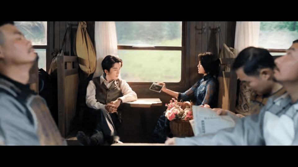 老九门来了三个亲戚 终于要碰面了！师徒三人风尘仆仆赶来，佛爷的这顿好酒好菜，吃的