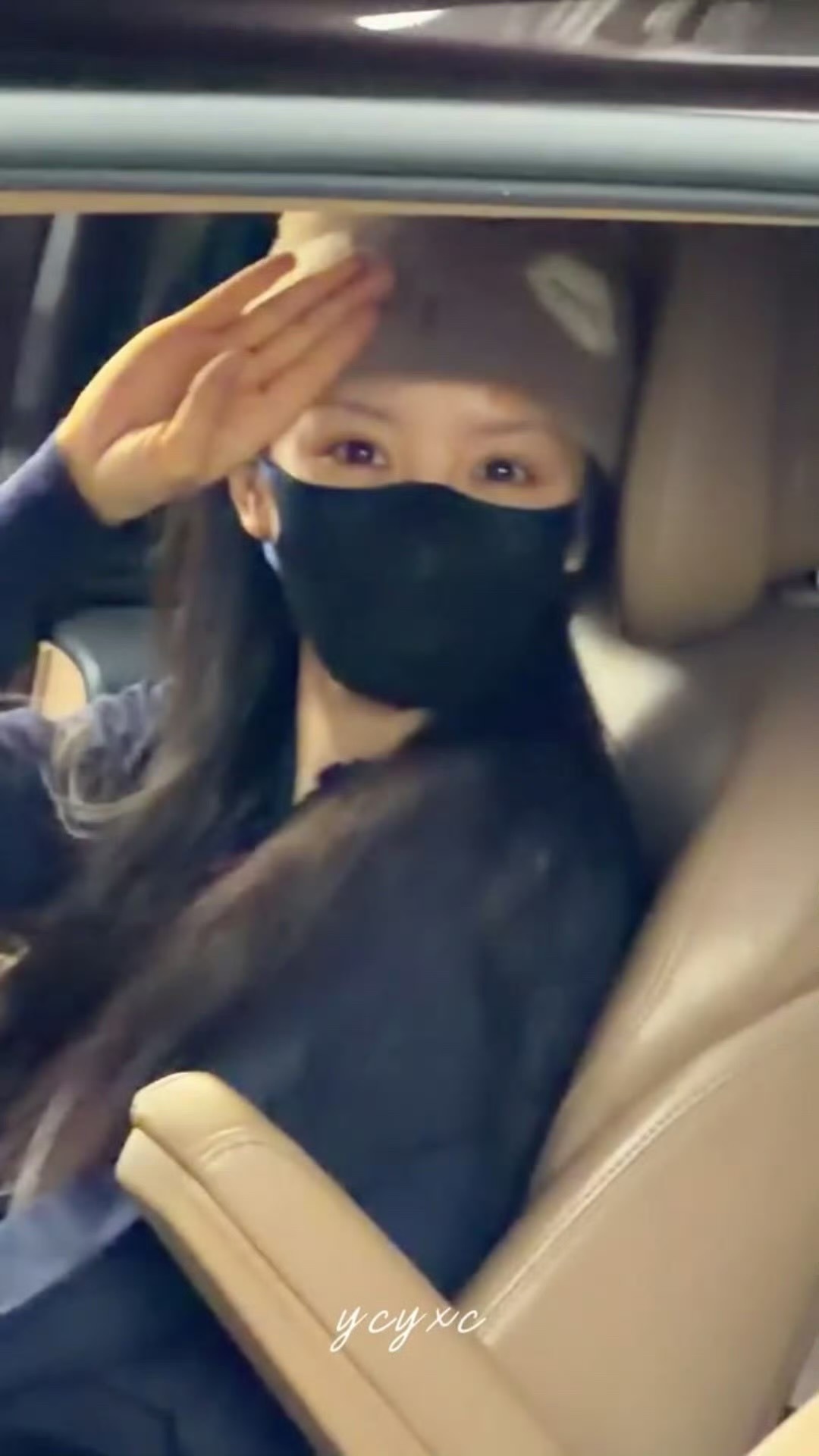 田曦薇张凌赫出发录制hi6逐玉是要抬上来了吗！田曦薇张凌赫hi6上班路透张凌赫田