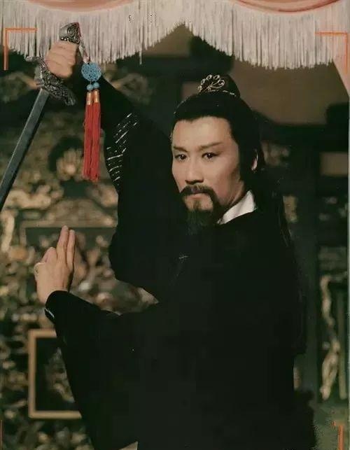 风流倜傥，潇洒一生。再见，杨铁心。谢贤去世谢贤