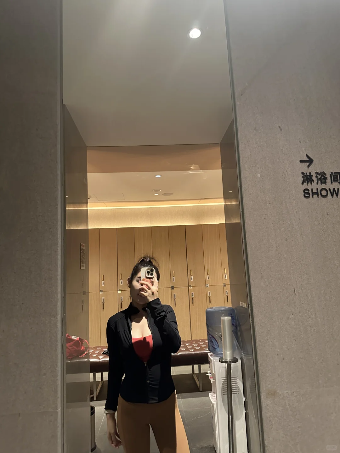 锻炼也要拍美美照哦