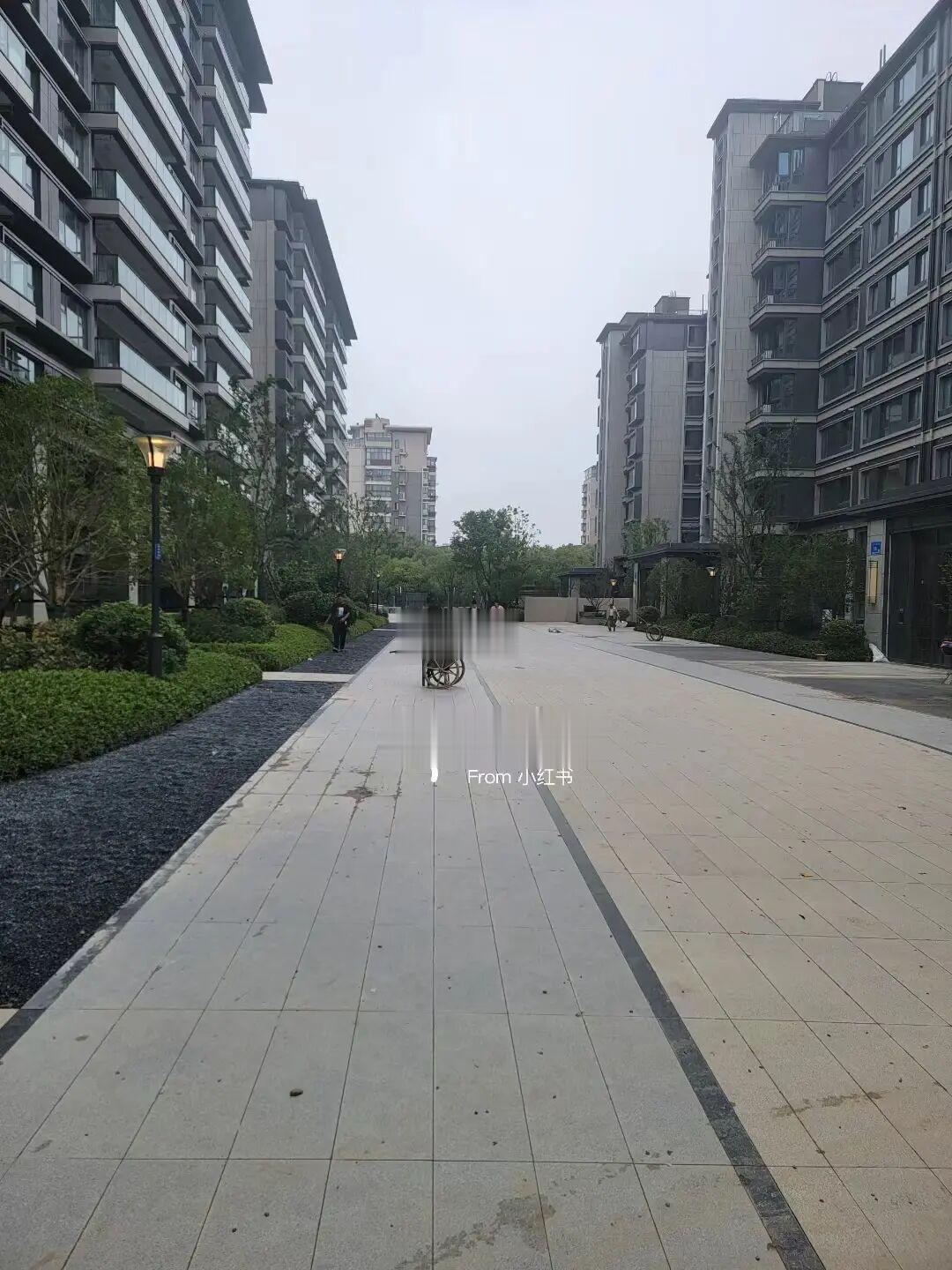 35000/平，交付就这？剩下的房子还卖不卖？