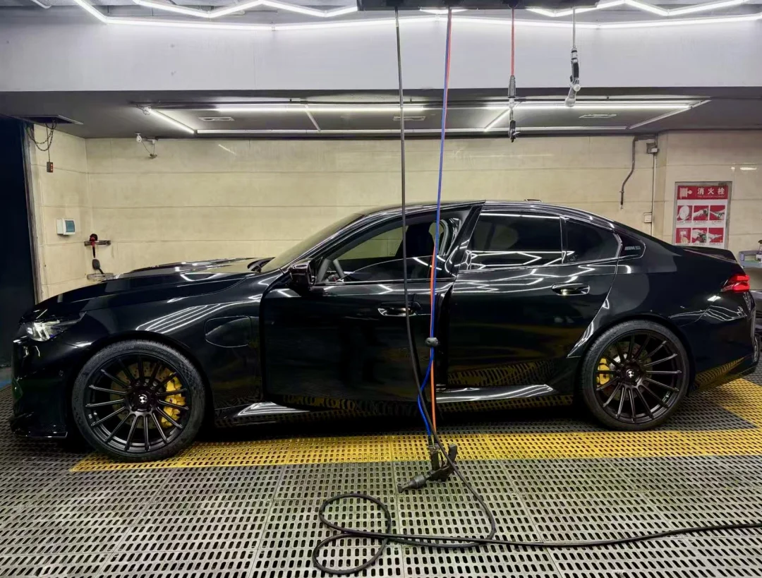 Insitons x G90 M5