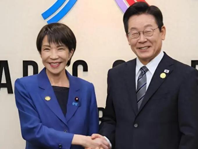 就在刚刚，

韩国总统李在明突然宣布，

1月9日，韩国总统办公室发声明：李在明