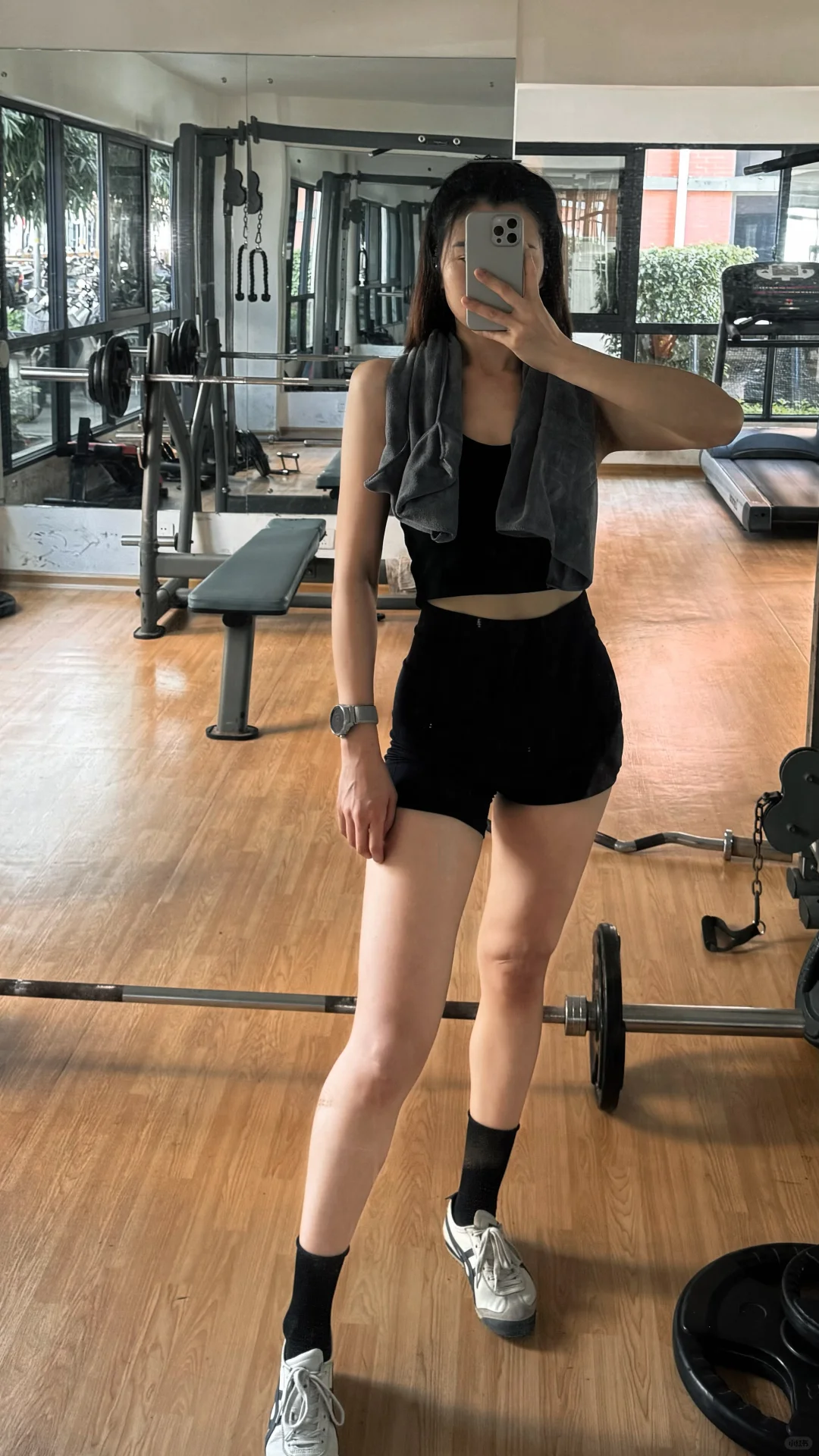 平平无奇的健身爱好者