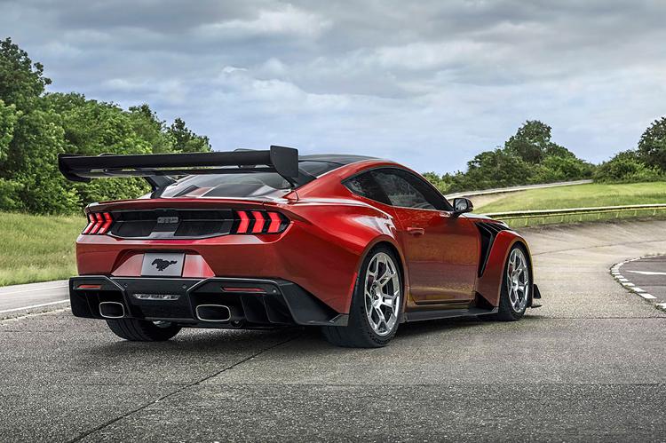 近日，福特官方发布了Mustang GTD Performance Pack的官