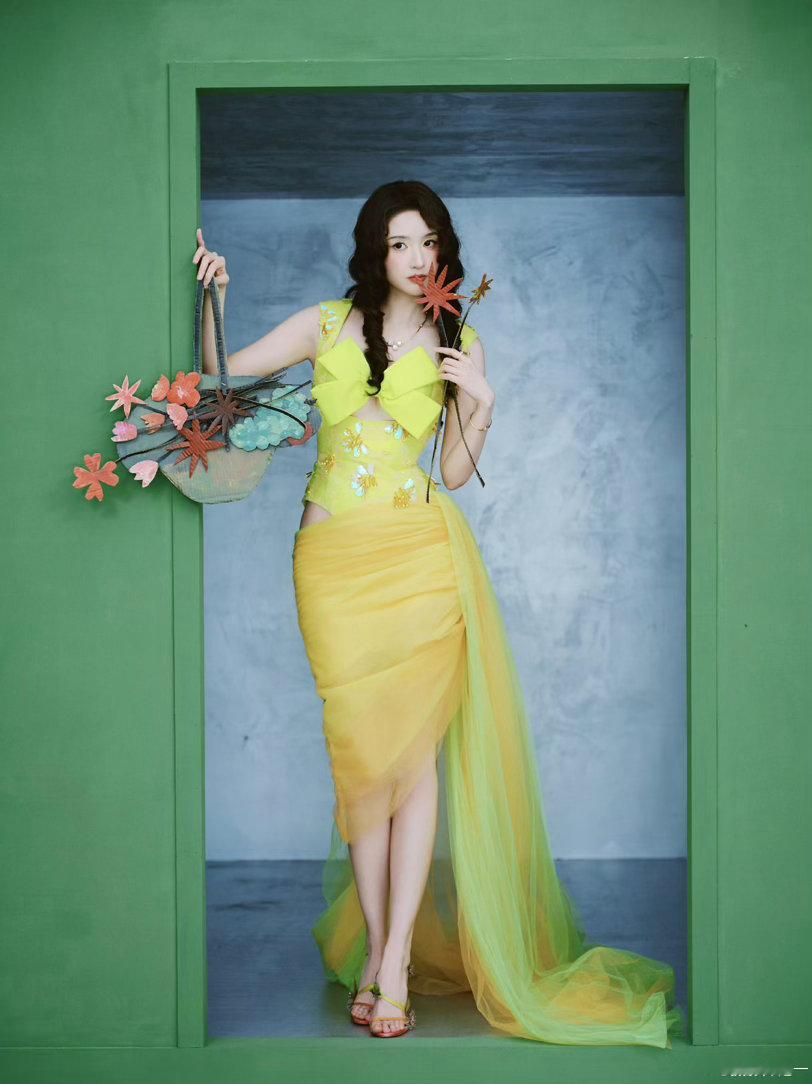 VOGUE盛典最忙的人出现了VOGUE盛典最忙的人出现了[doge]支持盛典摄影