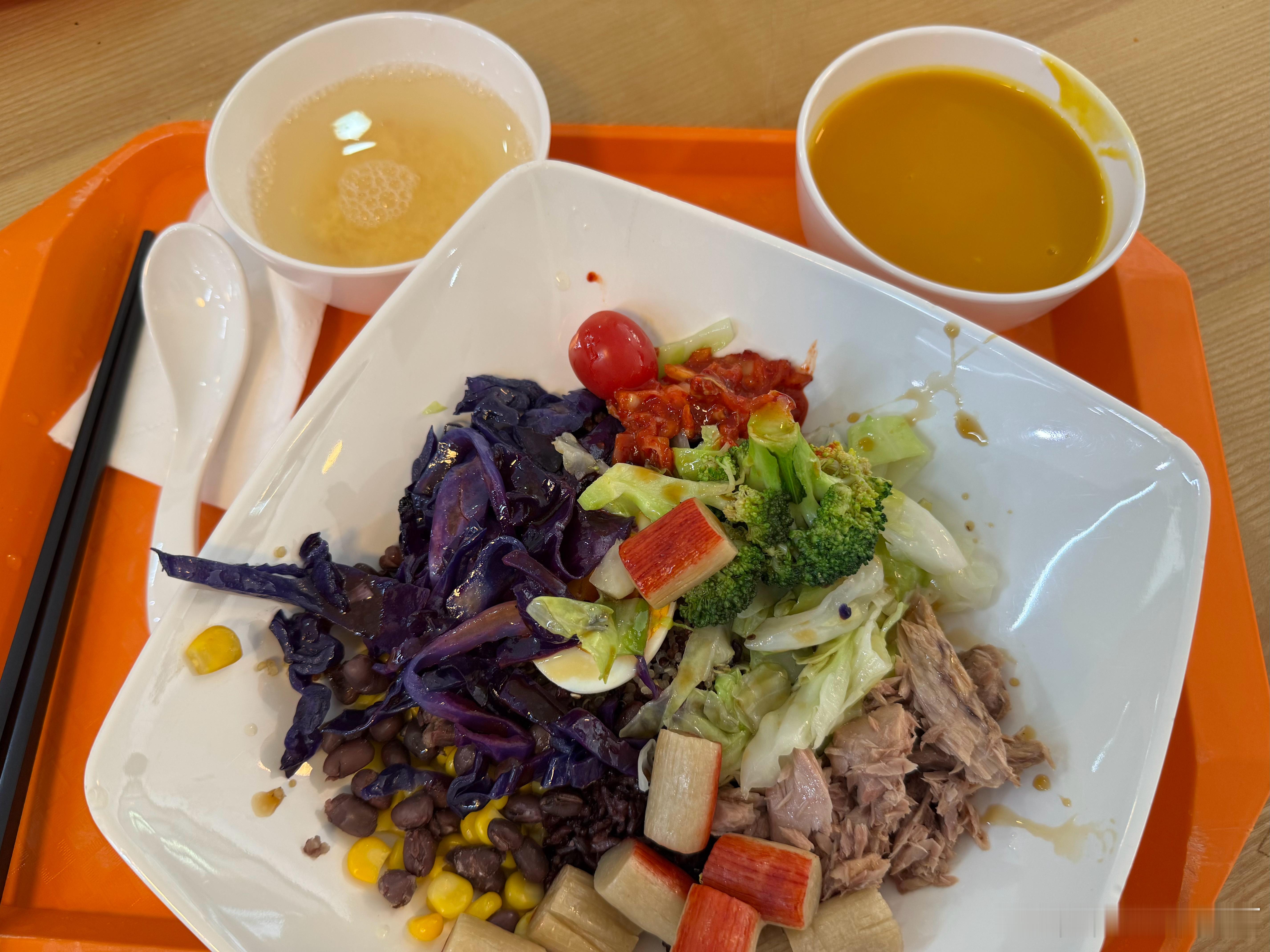 这几天最爱看的翠花停更了再加上白猪那边的评论区氛围我的分享欲也降低了我这几年基本