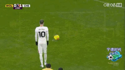 狼队vs切尔西 第13分钟，佩德罗造点，帕尔默点球破门！切尔西客场领先了！ 