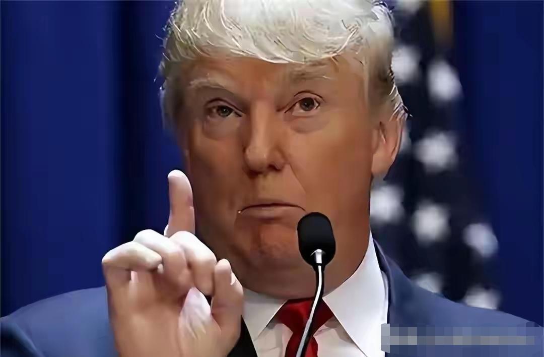 跟特朗普打交道，你得用他的脑回路思考问题。
比如:对台军售的110多亿的大单，钱