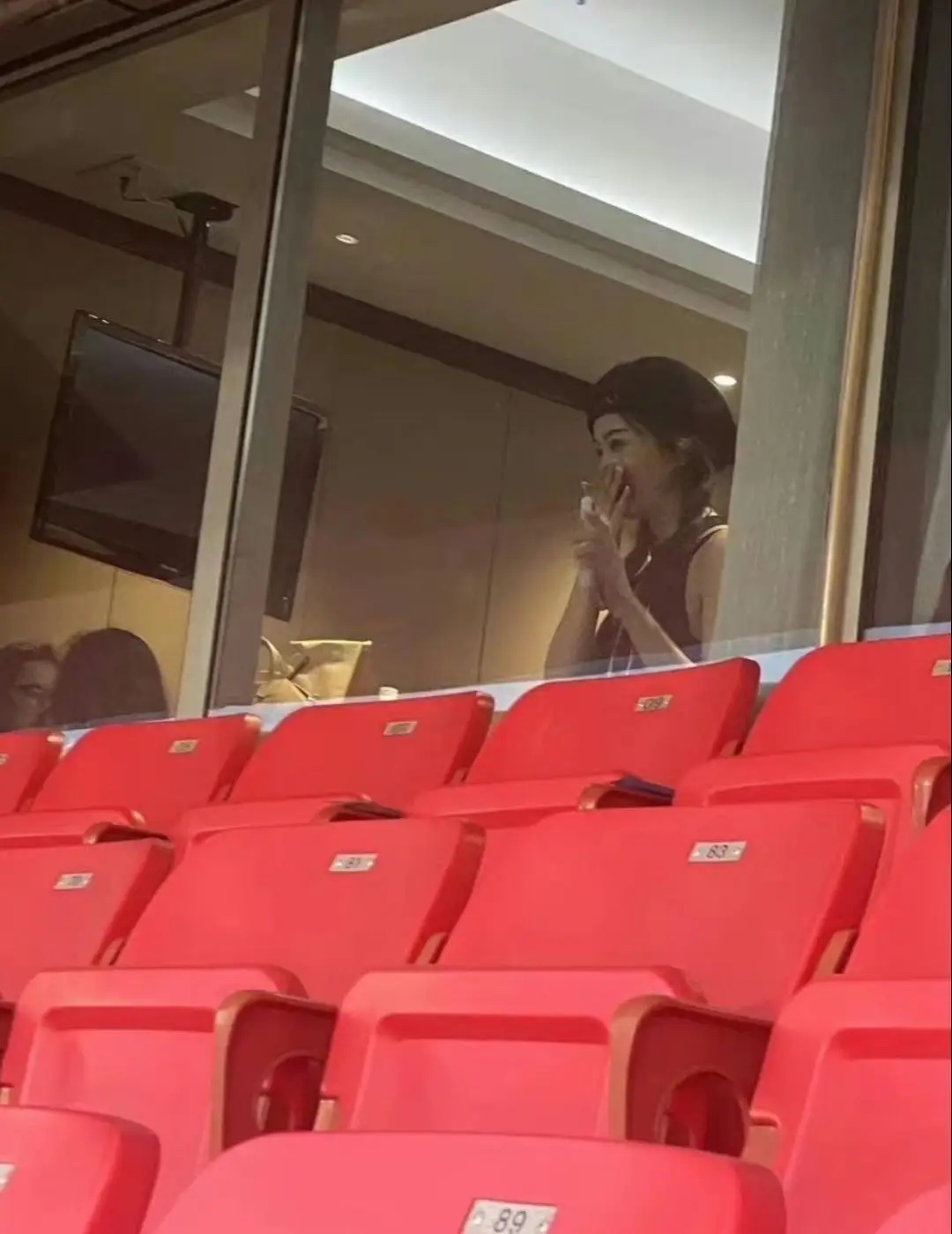 #白鹿去了时代少年团演唱会#不仅送花了，还去了现场，梦幻联动了 ​​​