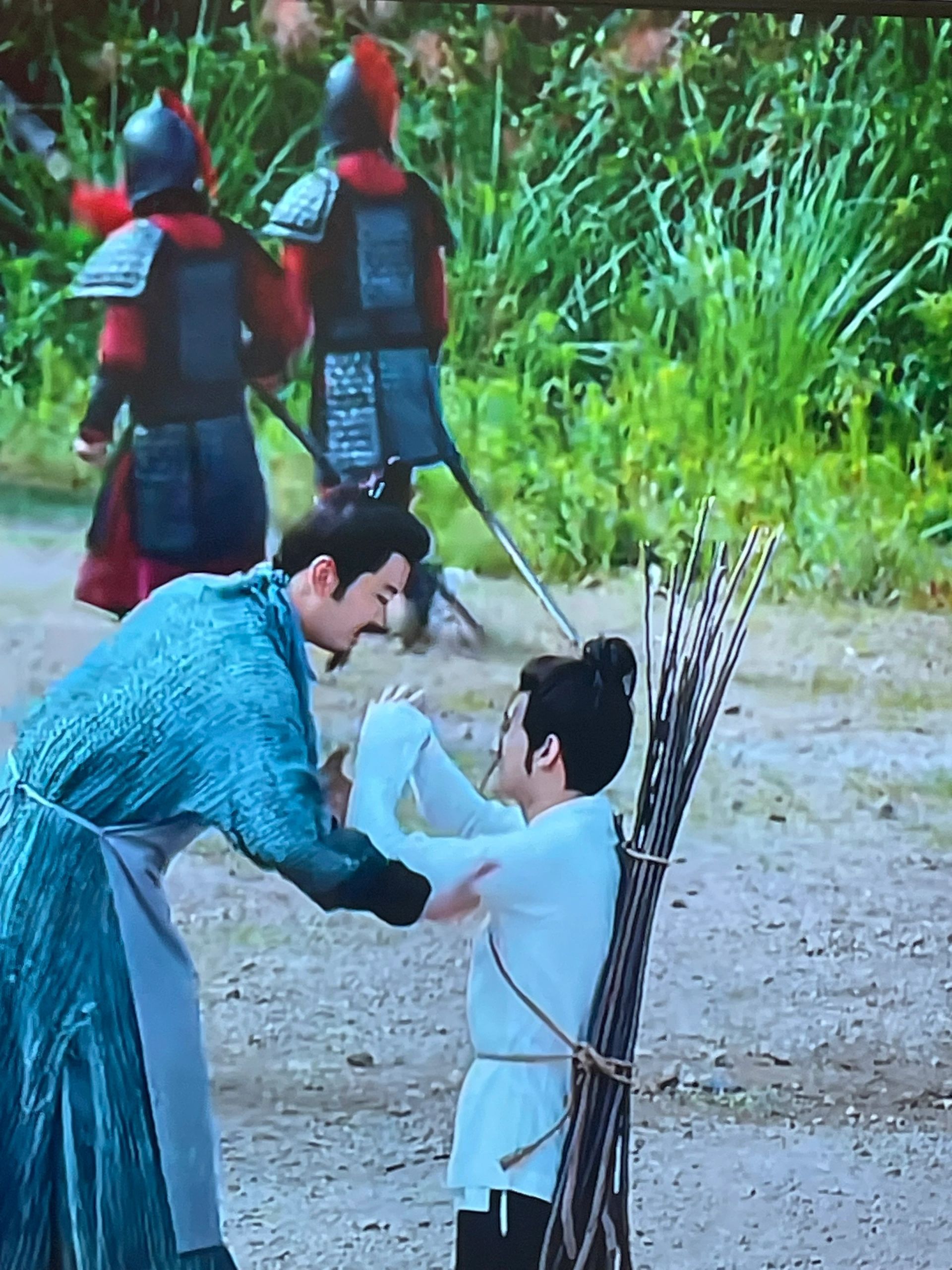 这是负荆请罪？？？？😳😳 ​​​