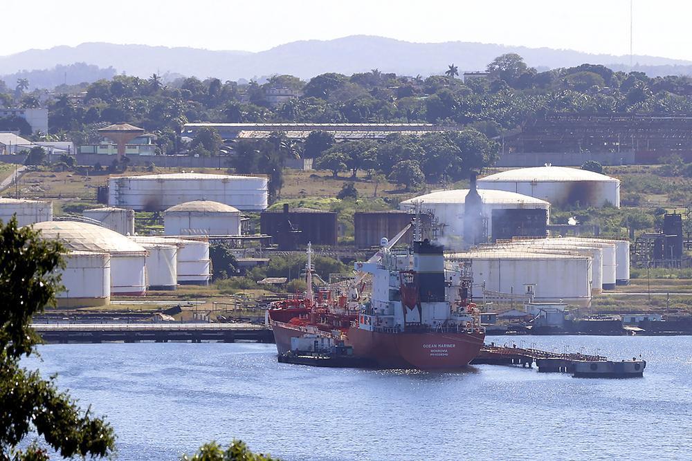 零石油零资金！特朗普极限施压古巴，美洲地缘博弈升级
 
1月11日，特朗普在社交