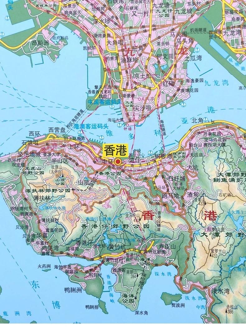 虽然厦门岛和香港岛平均人口密度接近，但地形差异很大。香港岛八成是山地，多数住宅和