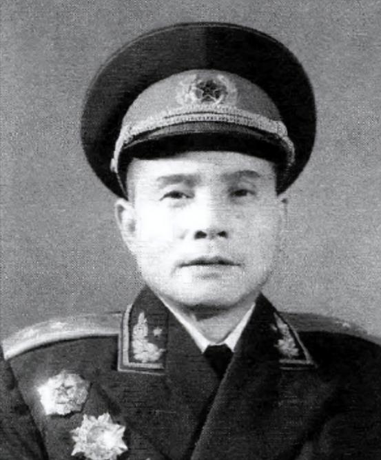 董存瑞19岁牺牲后，妻子守丧三年后改嫁，家人得到开国中将的照顾。1994年，北京