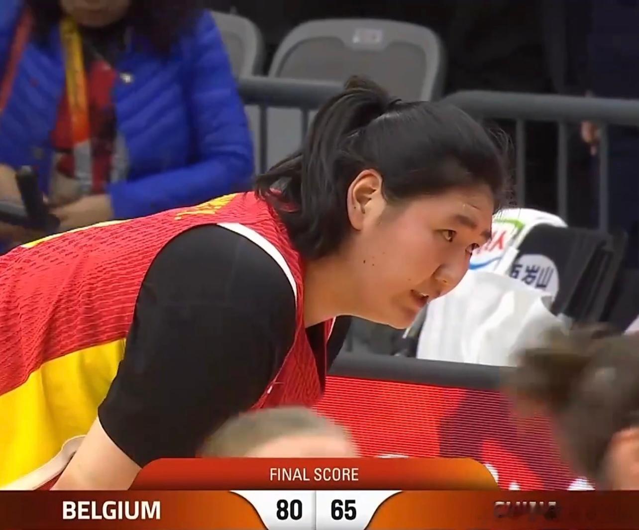 中国女篮65-80不敌比利时，这场世预赛的胜负早已被“成长”二字盖过风头。正如宫
