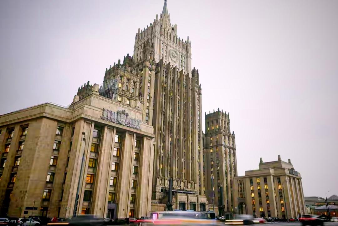 炸到记者头上了？莫斯科这回真急了，要找以色列大使当面聊聊

这事闹大了。俄罗斯那